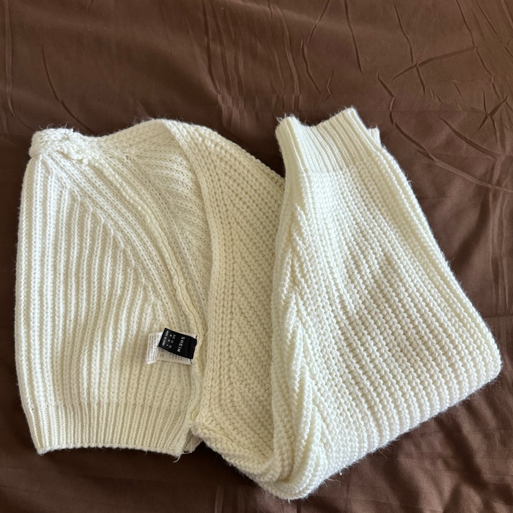 SHEIN Cream Knit Cardigan